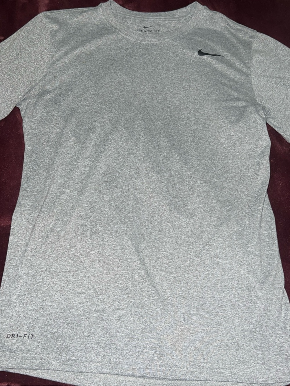 Nike short Sleeve Dri-FIT Heather Gray Performance Tee, small